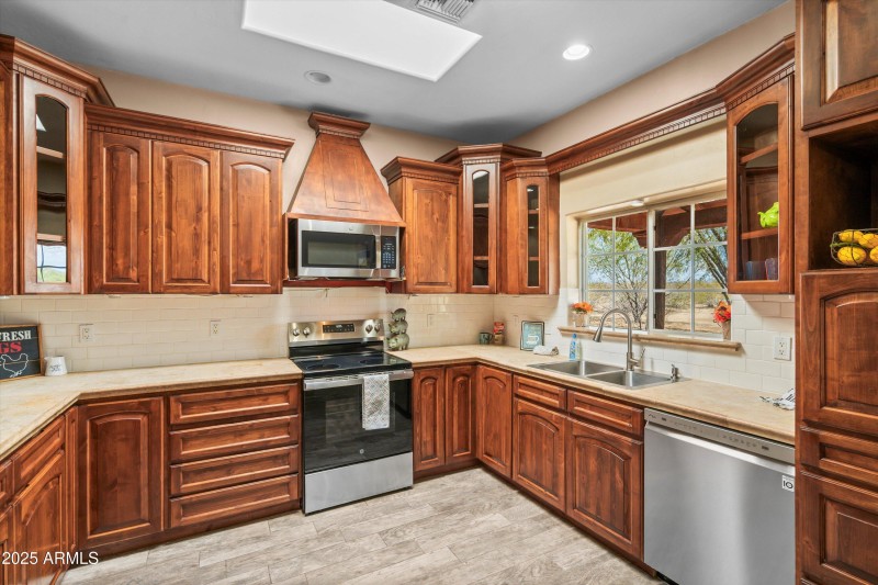Marylynne Kitchen