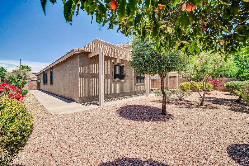 17429 W Red Bird Rd-37