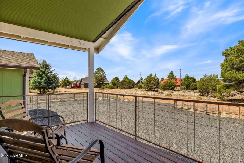 2231SitgreavesDr-Overgaard-AZ-4