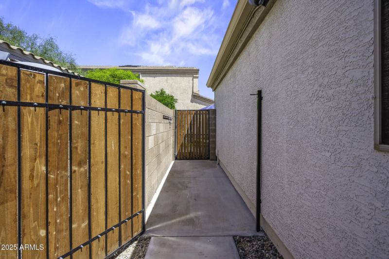 42760WMagnoliaRd-47