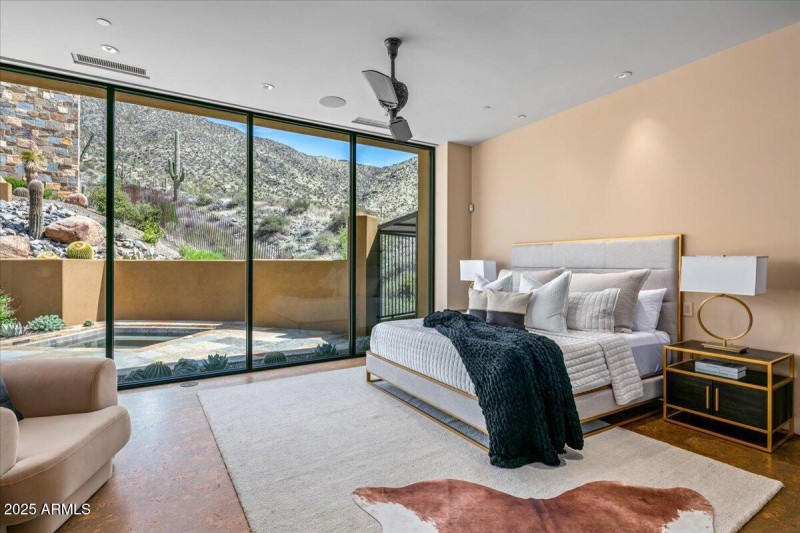 123-Primary Suite Views