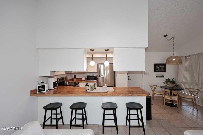 Kitchen-Bar