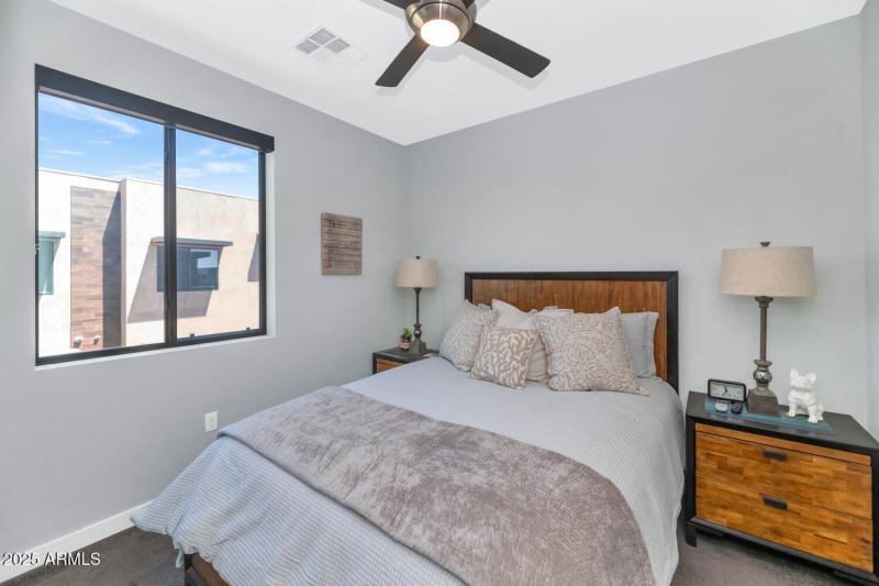 6990 E 6th St-large-031-039-6990 E 6th S