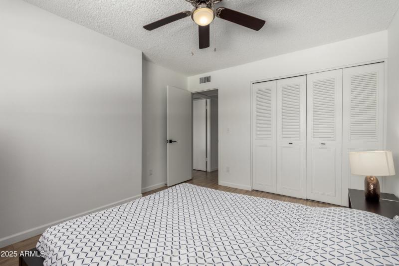 Bedroom 2 (south)