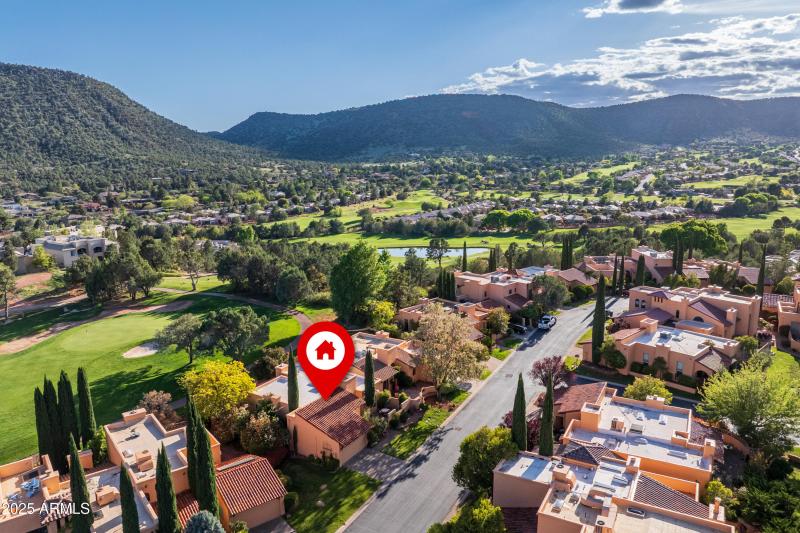EXCLUSIVE LUXURY TOWNHOME AT THE RIDGE