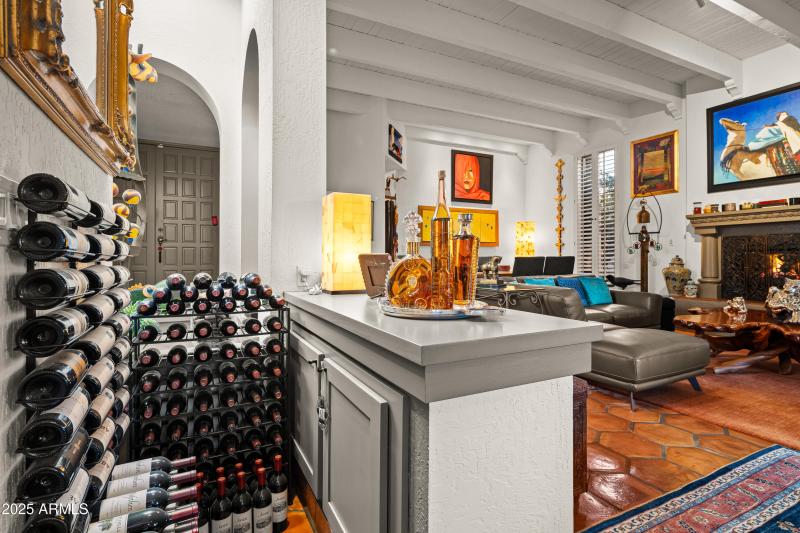 NOOK FOR YOUR BAR