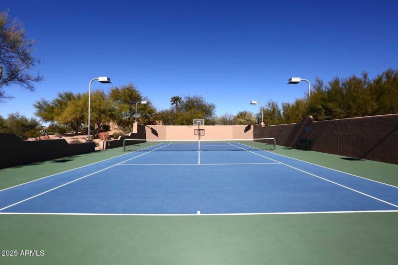 Tennis court