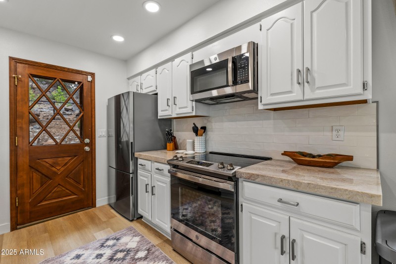 Stainless appliances