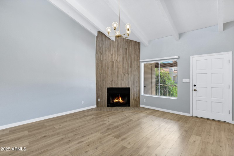 1017 E Maryland Ave #236-6