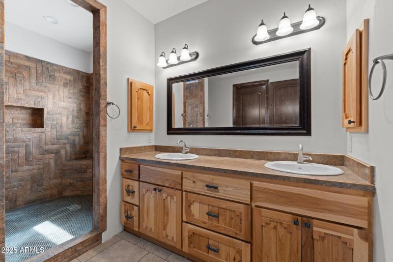 17-web-or-mls-DSC04636