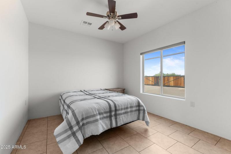 20-web-or-mls-DSC04651