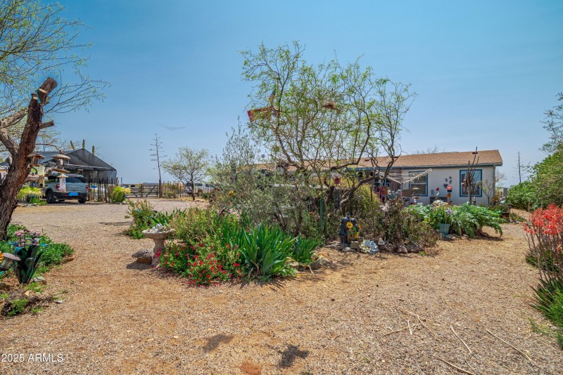 22780 W Sunrise Rd 00013