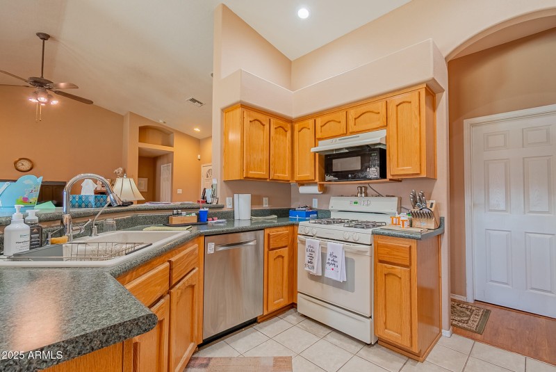 11559 S Prescott Ave-8