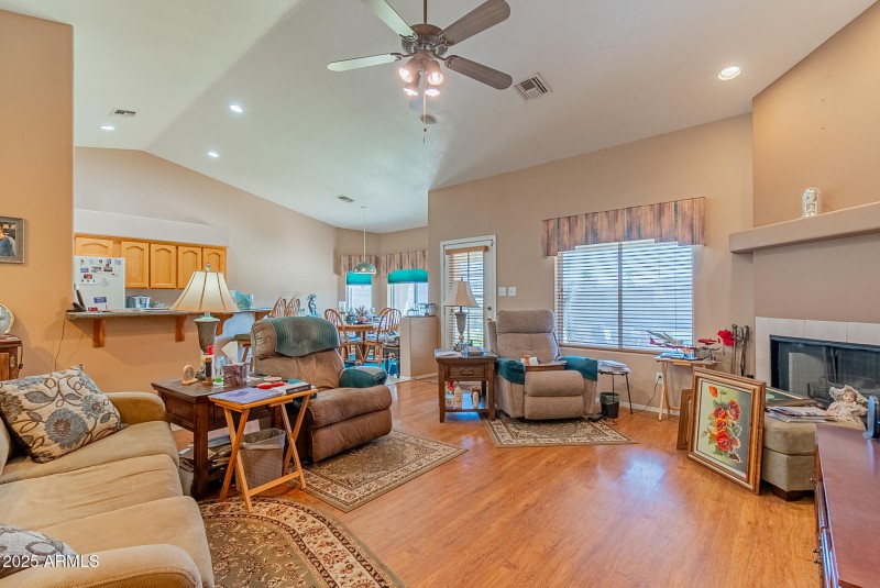11559 S Prescott Ave-9