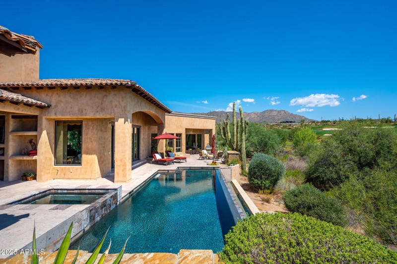 Pool/spa