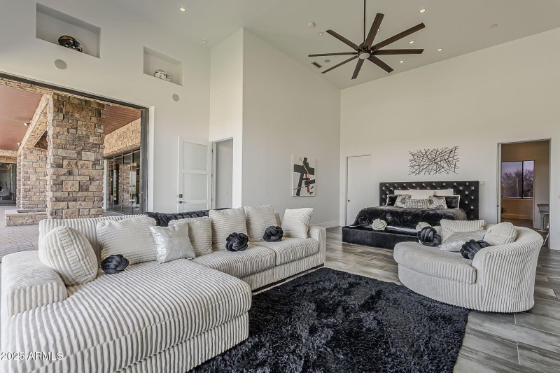 44-web-or-mls-15th-44
