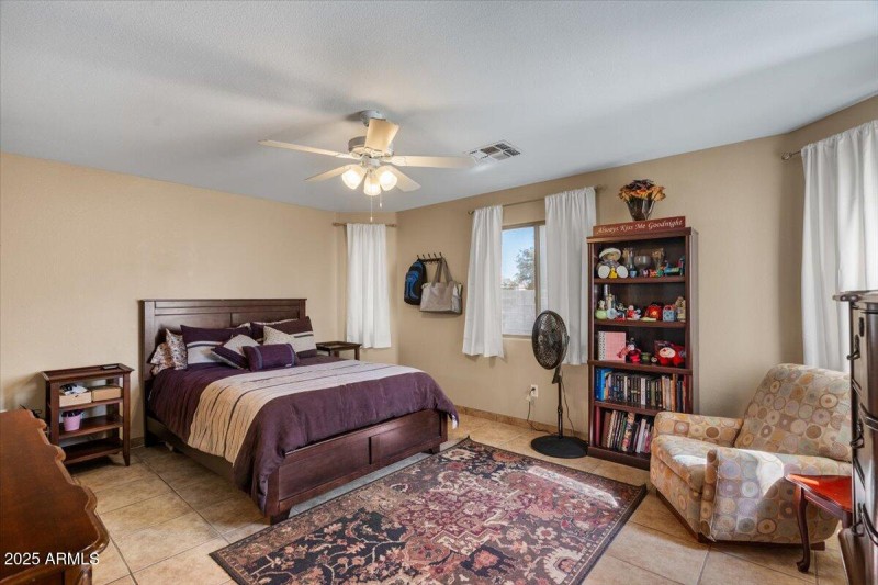 11-Primary bedroom