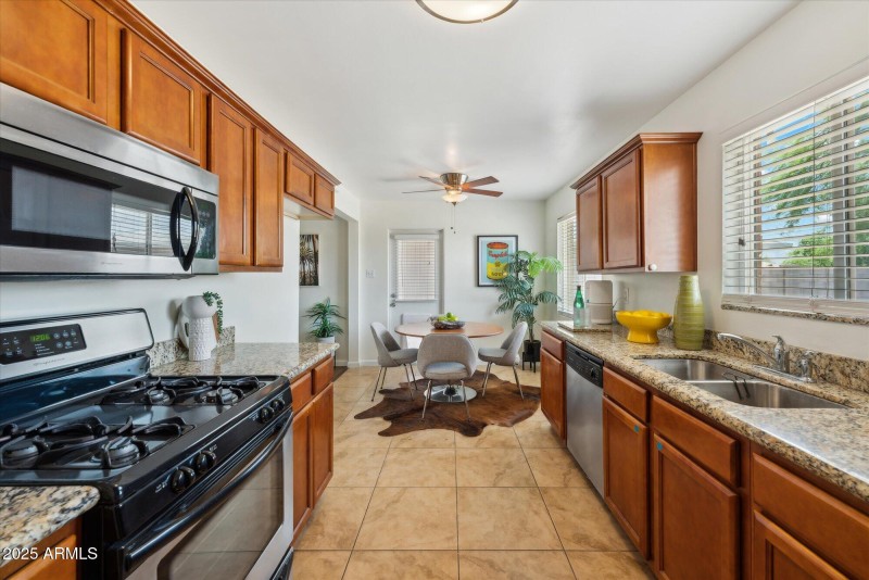 Kitchen 1