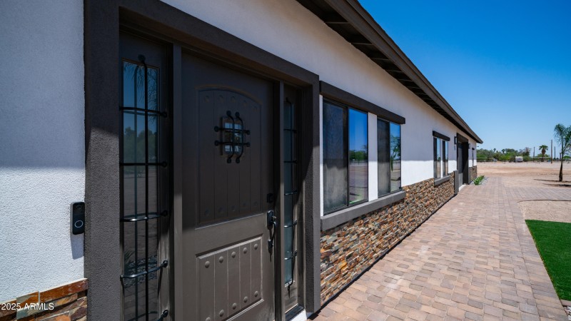 10910 N Thunderbird Rd-9