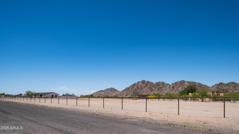 10910 N Thunderbird Rd-45