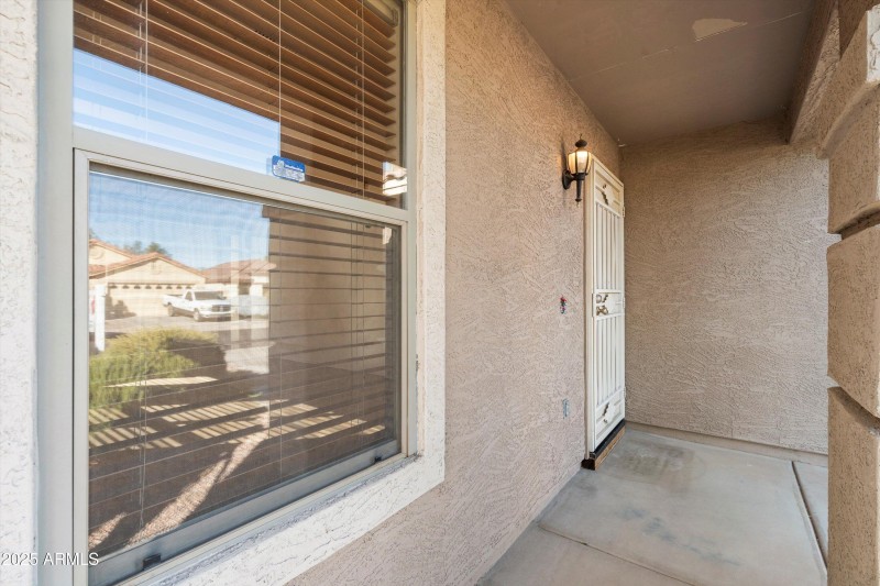04-Front Porch