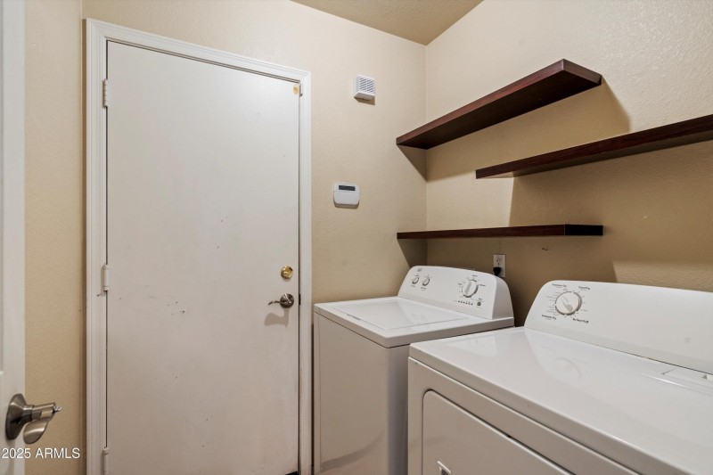 23-Laundry Room