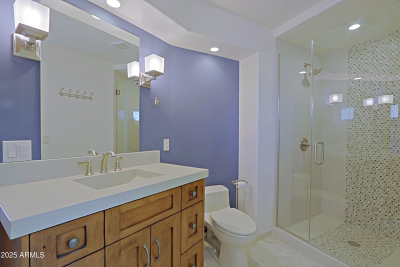 House - 2nd Bedroom Bath 1