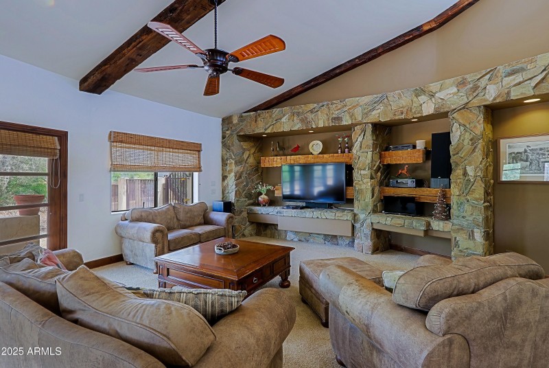 House - Greatroom 2
