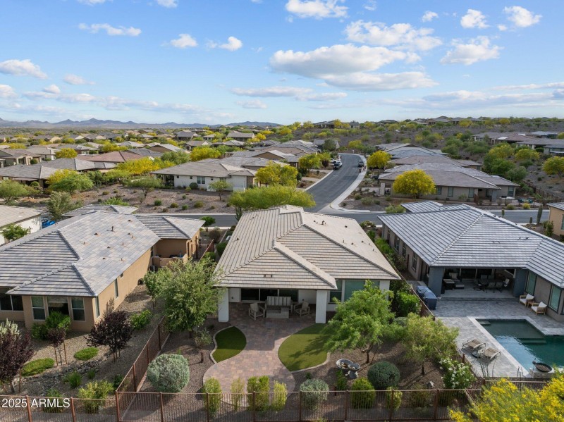3266 Sparrows Creek