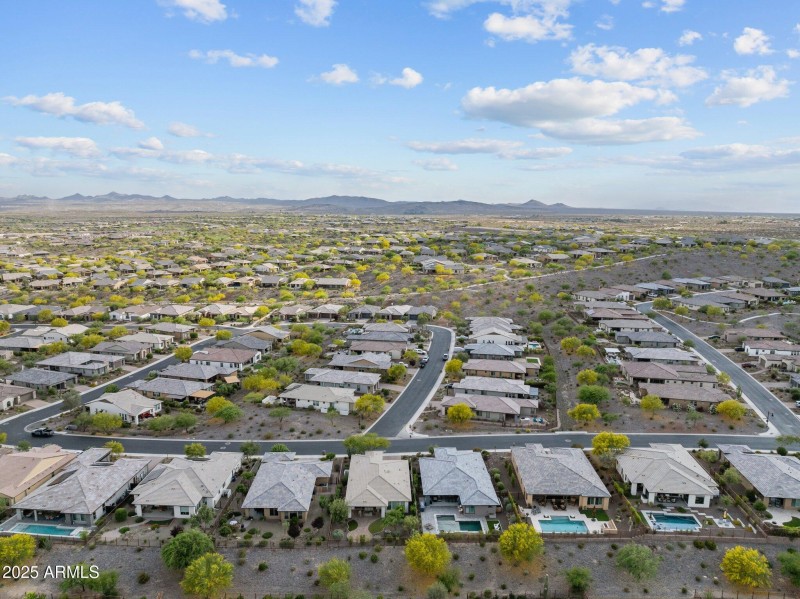 3266 Sparrows Creek