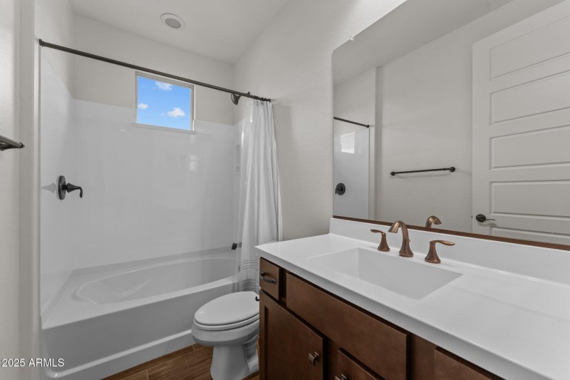 3266 Sparrows Creek