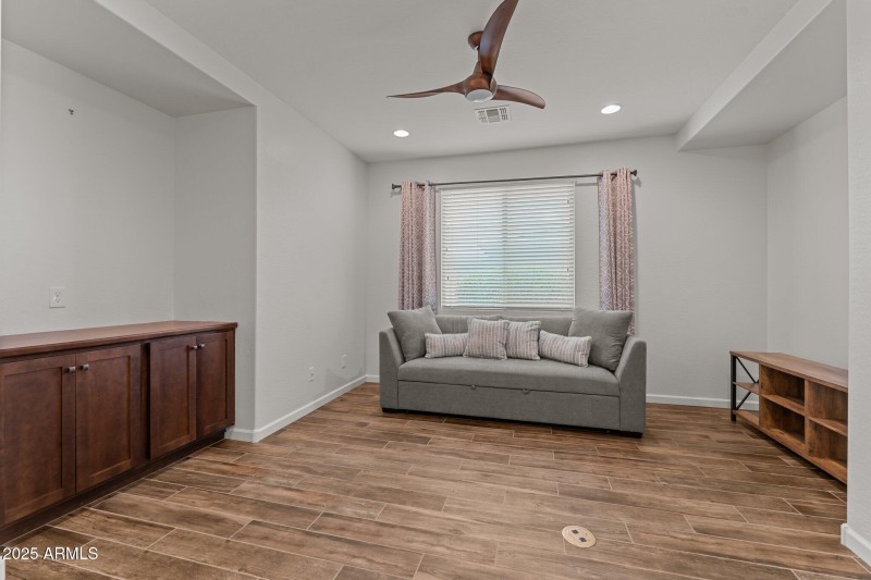 3266 Sparrows Creek