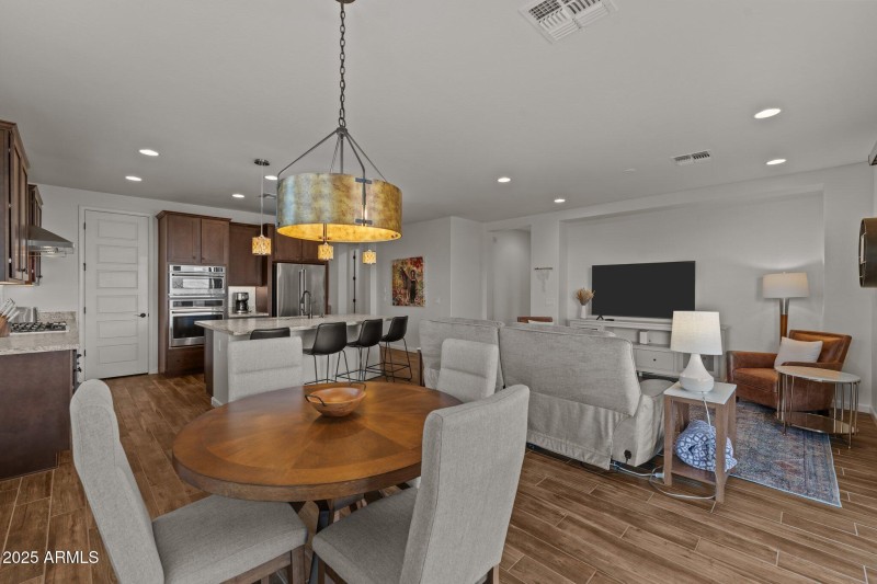 3266 Sparrows Creek