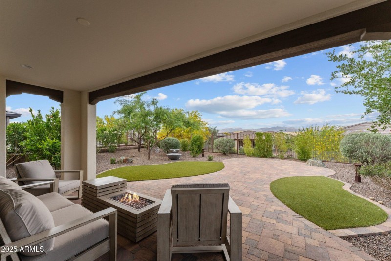 3266 Sparrows Creek