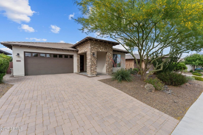 3266 Sparrows Creek