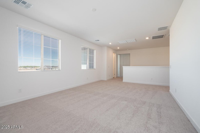 Tri Pointe Terraza 90 - Loft-2MLS