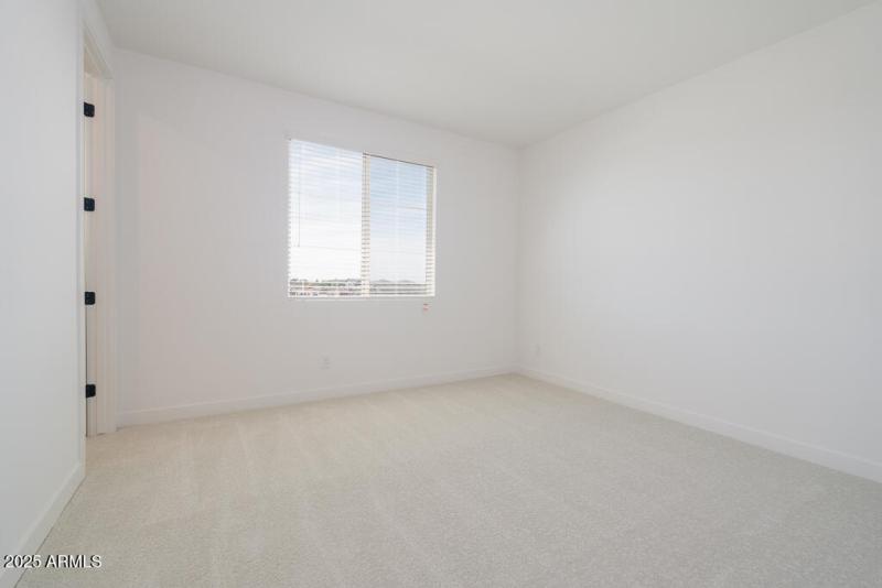 Tri Pointe Terraza 92 - Bedroom 3-1MLS