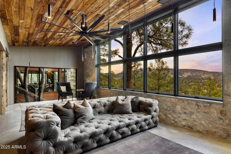 9-Living Room 2