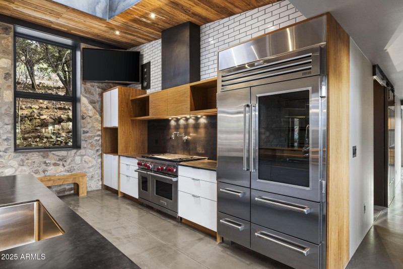 21-Kitchen 3