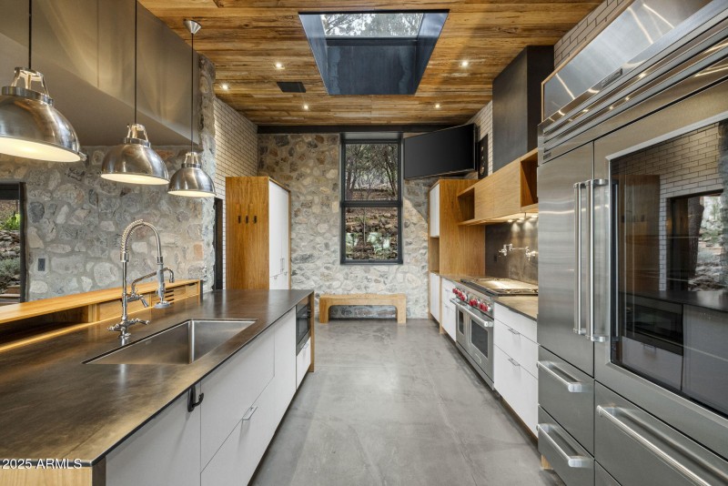 22-Kitchen 4