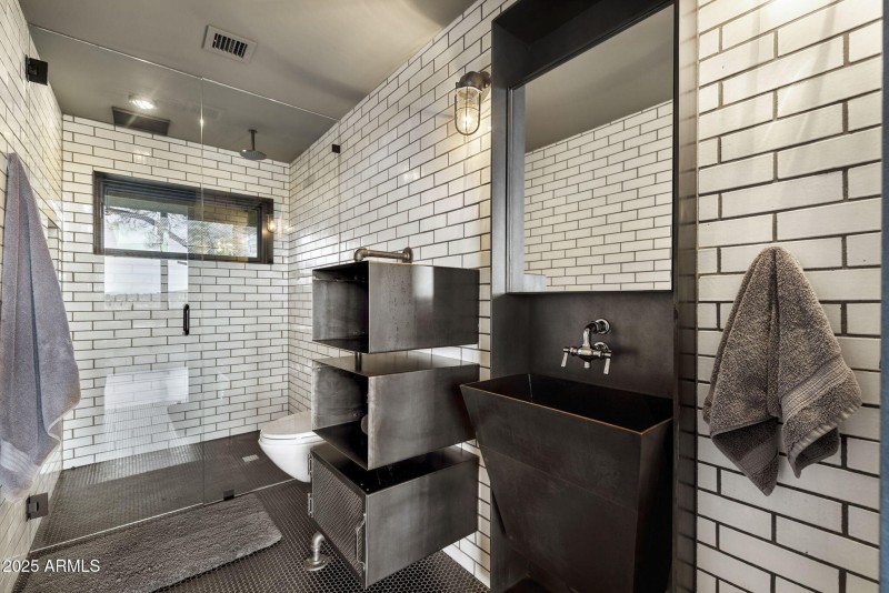 45-Bathroom 1