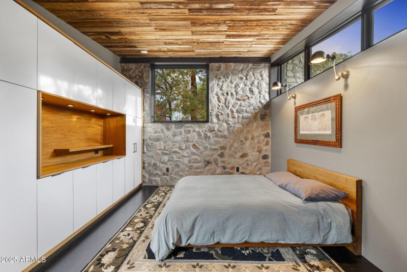 61-Bedroom 3 3