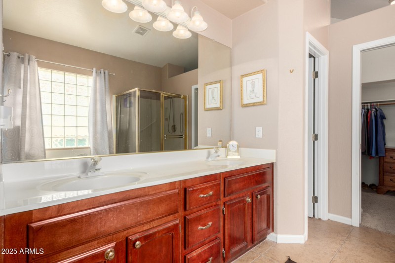 23 Greenview