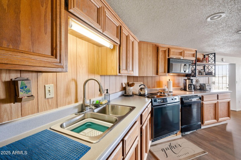 7-Kitchen_4