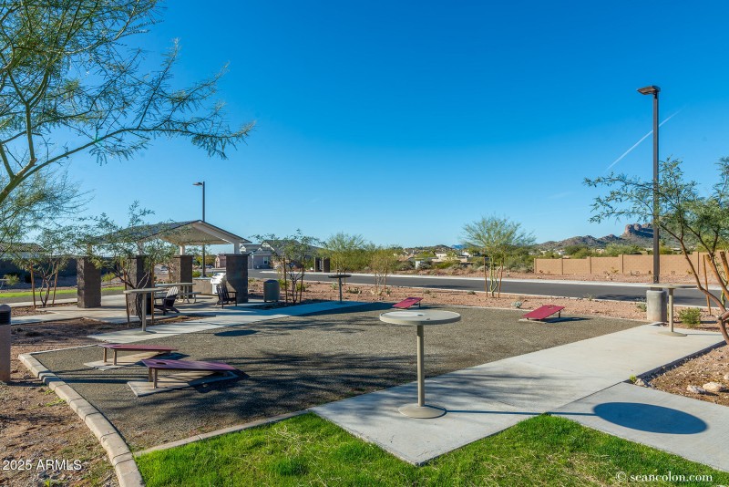 6. Peralta Canyon Amenities