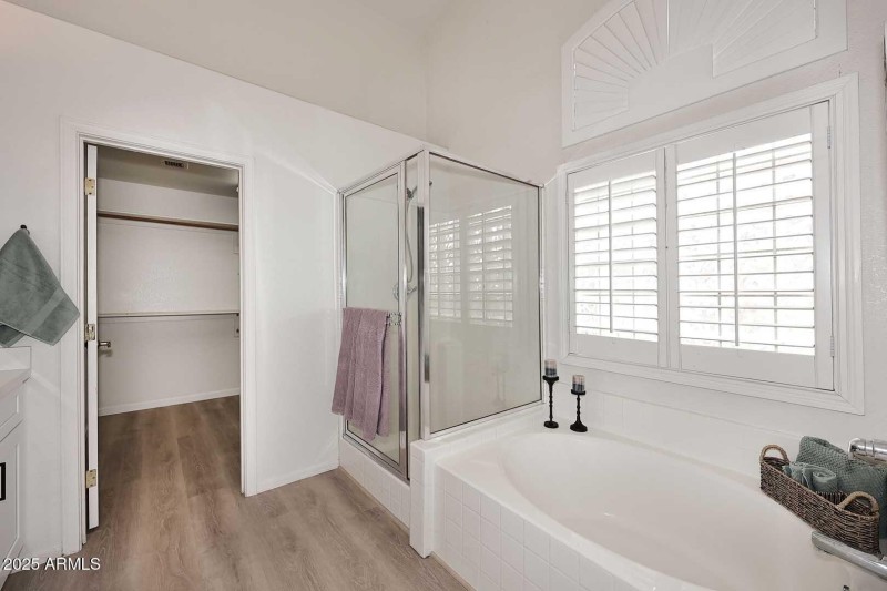 Primary Bath-Garden Tub