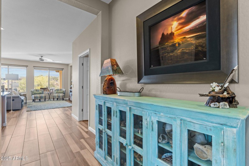 Entry way