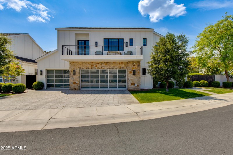 Modern Farmhouse