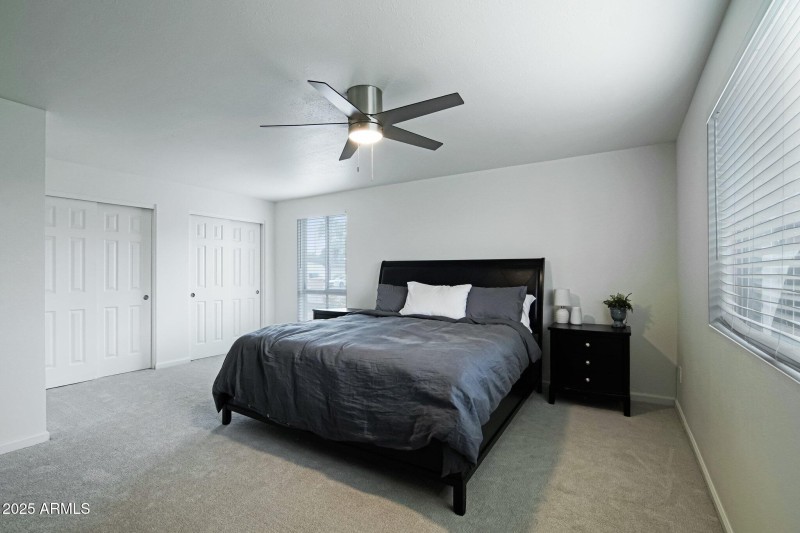 33-web-or-mls-E Shaw Butte Dr-0705-023