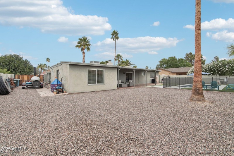 44-web-or-mls-E Shaw Butte Dr-0705-034